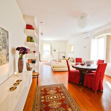Appartamento Ambra Con Balcone By Wonderful Italy Ostuni Δωμάτιο φωτογραφία